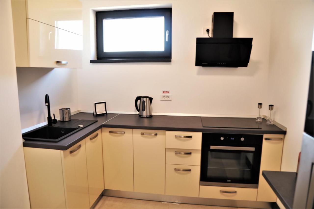 Enjoy Life Apartments Techirghiol Bagian luar foto