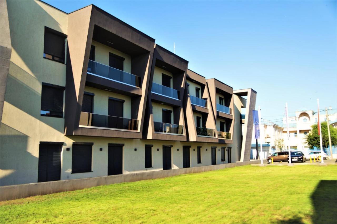 Enjoy Life Apartments Techirghiol Bagian luar foto
