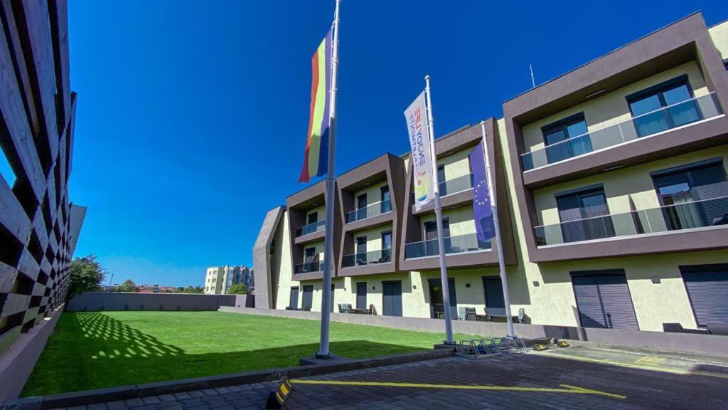 Enjoy Life Apartments Techirghiol Bagian luar foto