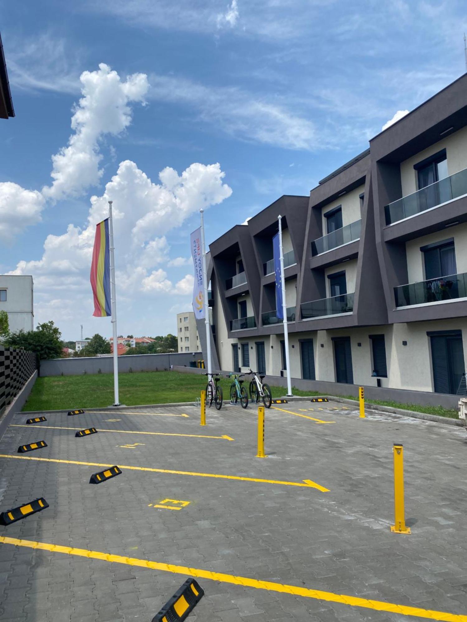 Enjoy Life Apartments Techirghiol Bagian luar foto